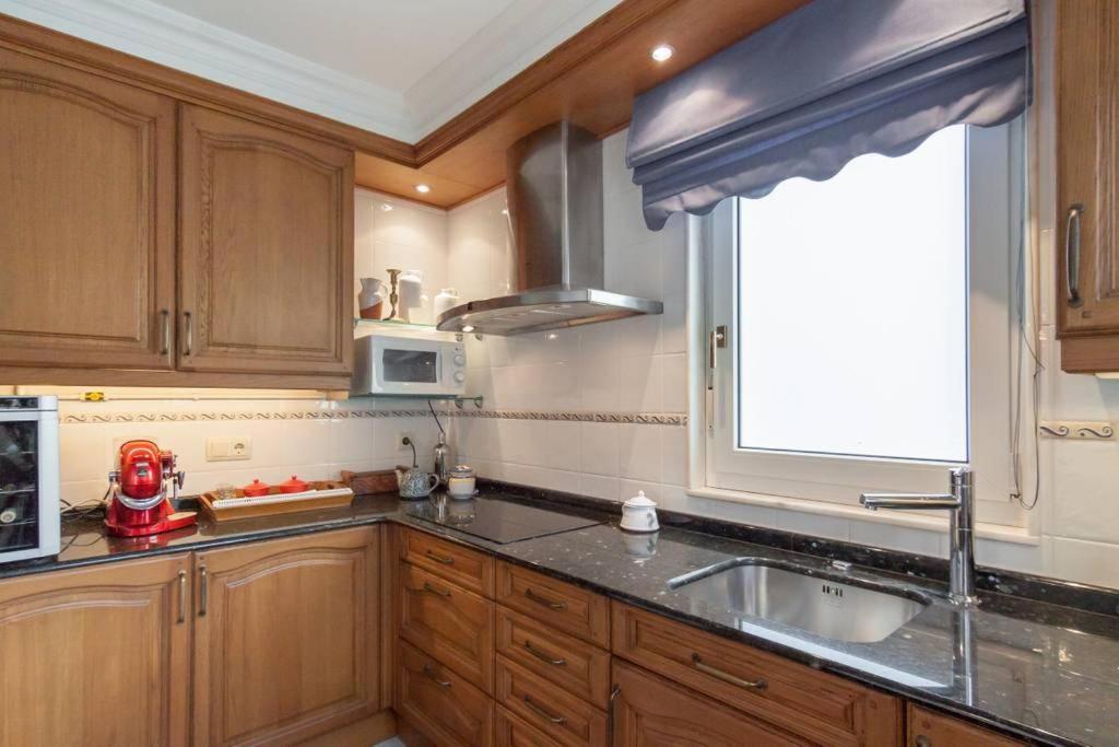 Duplex Playa Berria Appartement Piedrahita  Buitenkant foto